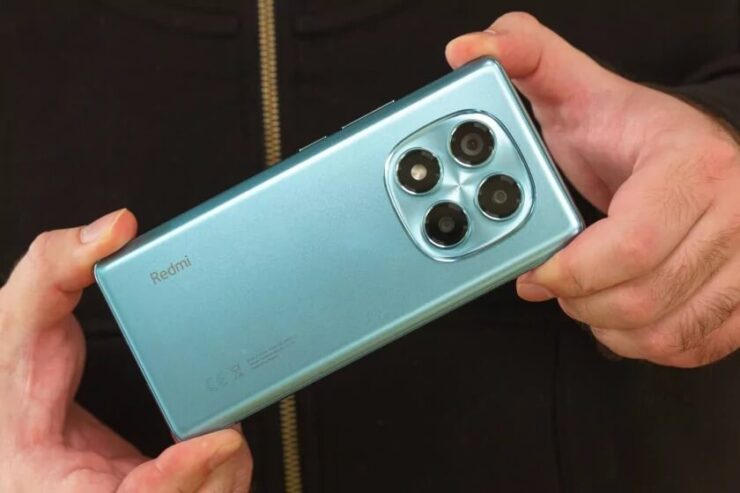 Redmi Note 14 Pro 4G — какой Redmi Note лучше. Внешне аппарат напоминает POCO X7. Изображение: trashbox.ru. Redmi Note 14 Pro 4G — какой Redmi Note лучше. Внешне аппарат напоминает POCO X7. Изображение: trashbox.ru. Фото.