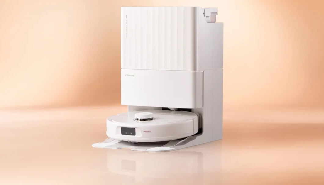 Робот-пылесос с голосовым управлением и станцией самоочистки. 5 причин купить Roborock Qrevo MaxV. Фото.