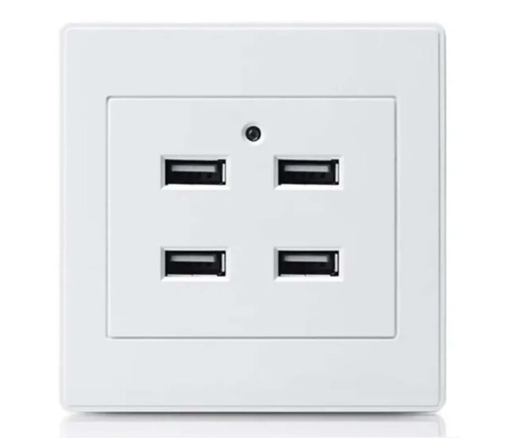 Встраиваемая USB-розетка. Розетка только с USB. Как вам?. Фото.