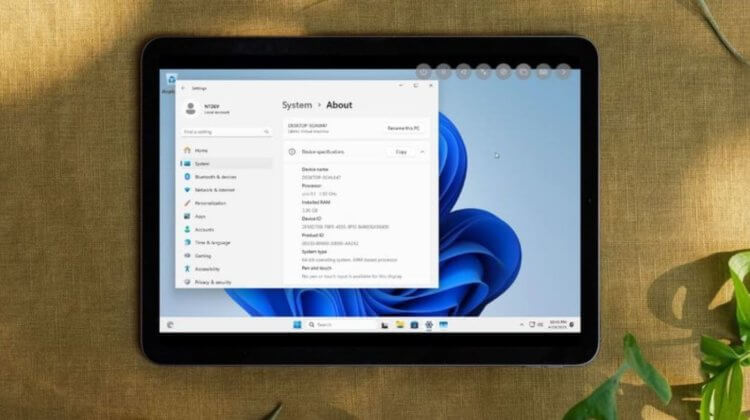 Windows 11 запустили на iPad Air M2 без джейлбрейка и превратили топовый планшет в дешевый ноутбук. Фото.