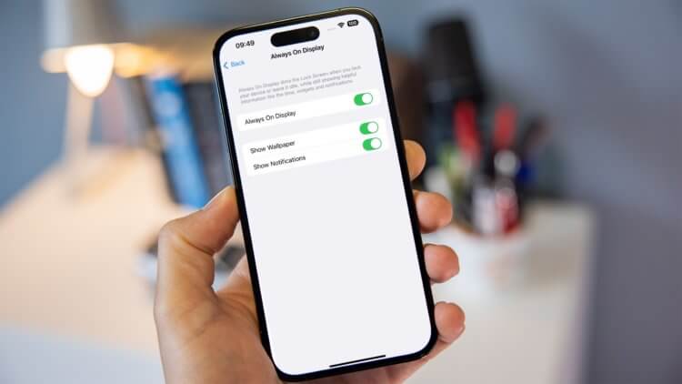 9 функций Android, которых очень не хватает на iPhone. Настроек для AOD на iPhone катастрофически мало. Изображение: macworld.com. Фото.