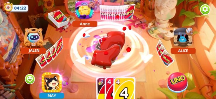 UNO в представлении не нуждается. Фото.