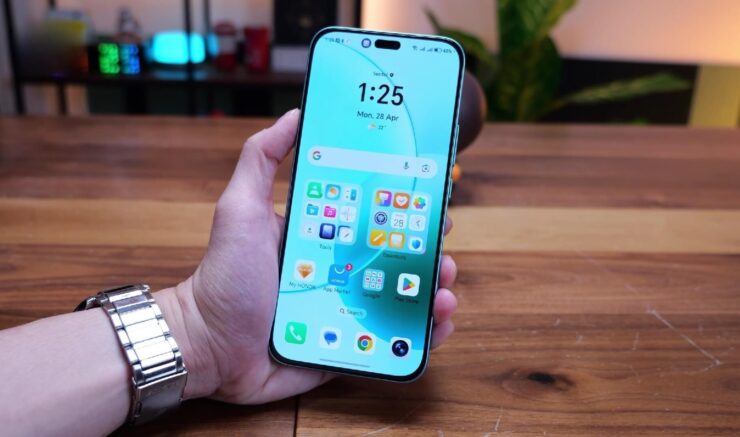 Сколько стоит HONOR 400 Lite. Ну просто копия айфона! Изображение: KLGadgetTV. Фото.