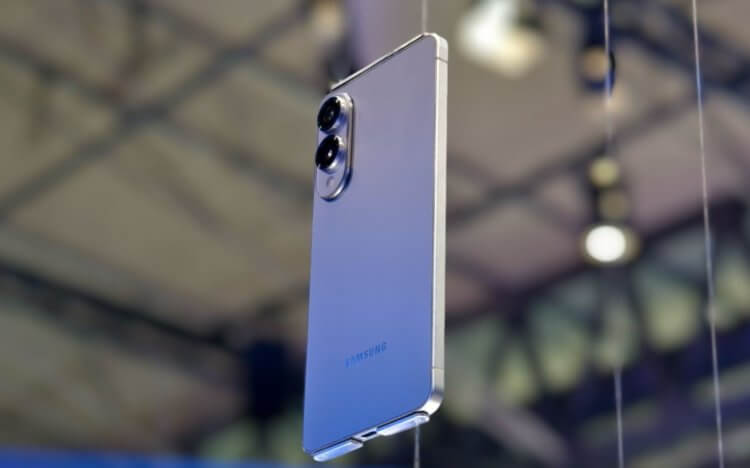 Galaxy S25 Edge представят 13 мая: Samsung покажет Apple, каким должен быть iPhone 17 Air. Galaxy S25 Edge представят 13 мая: Samsung покажет Apple, каким должен быть iPhone 17 Air. Фото.