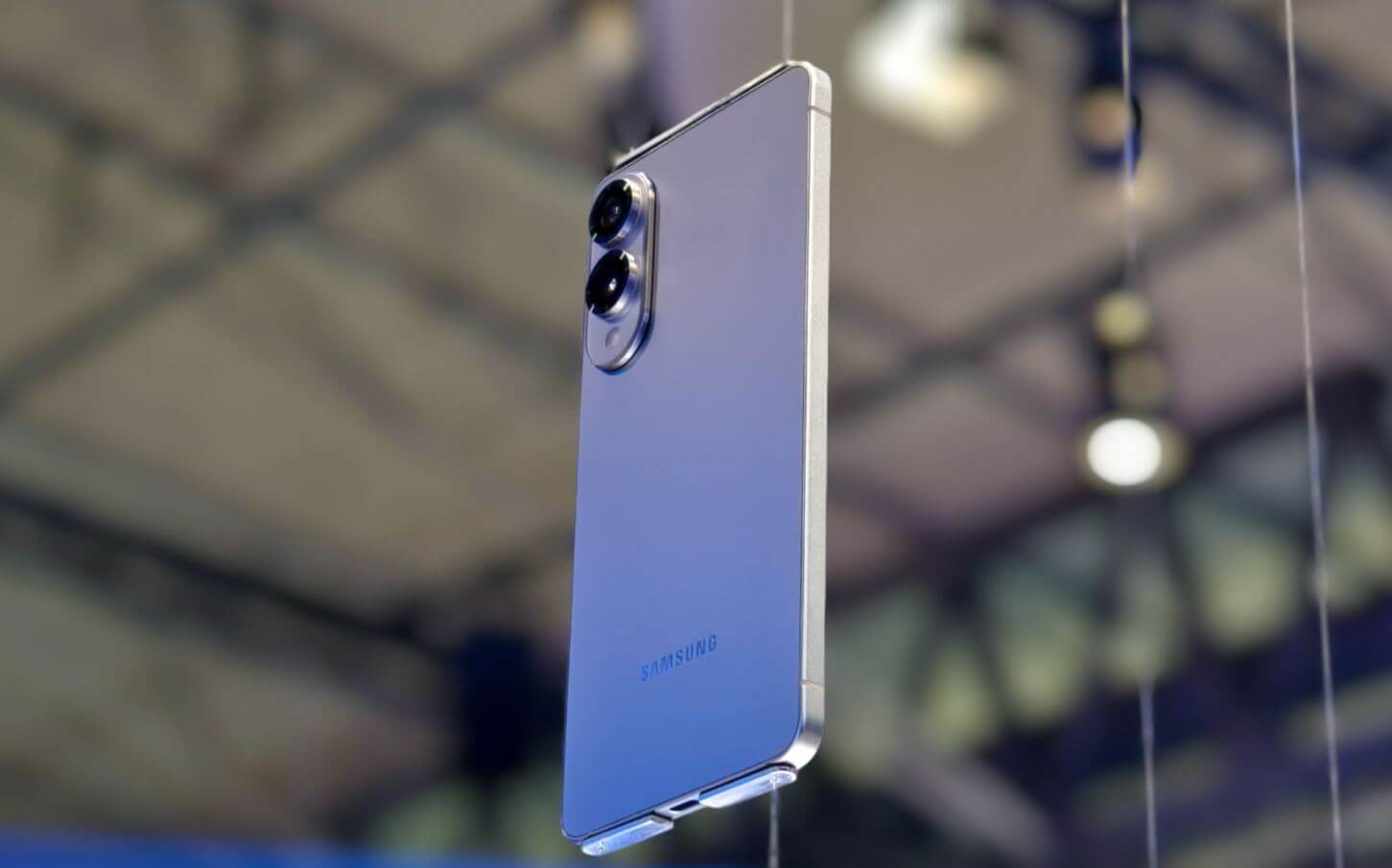 Galaxy S25 Edge представят 13 мая: Samsung покажет Apple, каким должен быть iPhone 17 Air. Samsung Galaxy S25 Edge выйдет уже 12 мая. Фото: androidpolice.com. Galaxy S25 Edge представят 13 мая: Samsung покажет Apple, каким должен быть iPhone 17 Air. Samsung Galaxy S25 Edge выйдет уже 12 мая. Фото: androidpolice.com. Фото.