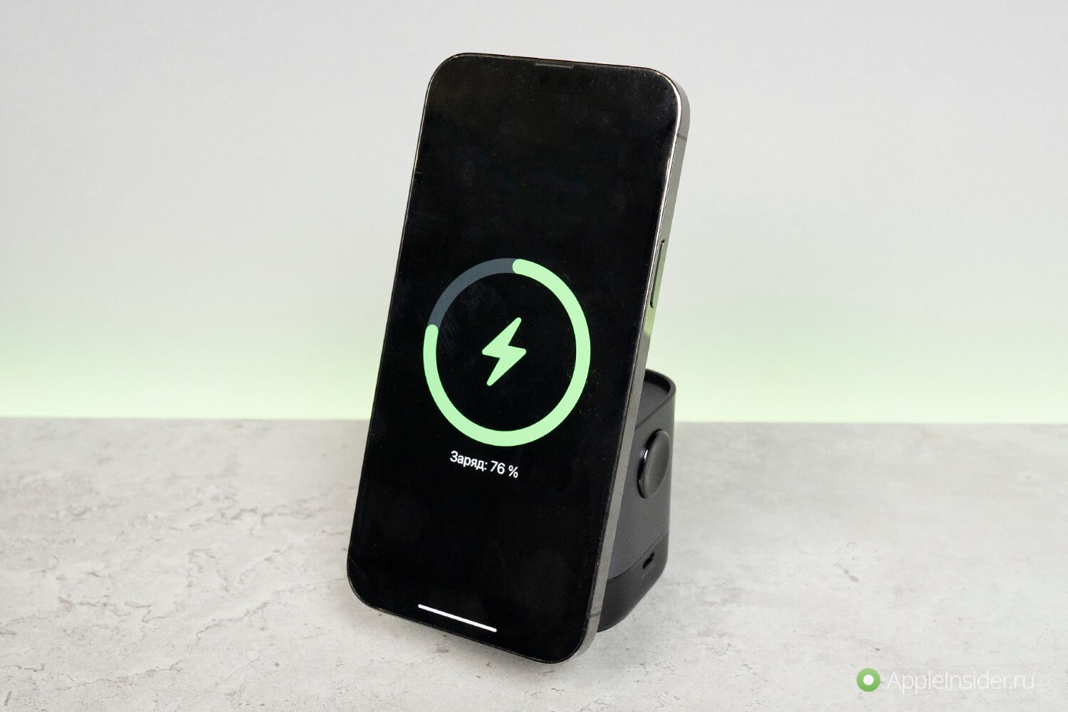 Недорогая зарядная станция для iPhone и AirPods. Обзор Ugreen Uno Magnetic Wireless Charging Station