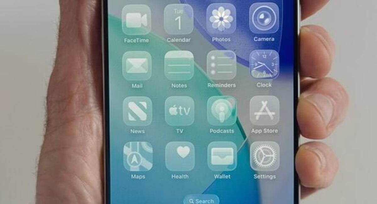 Что нового в iOS 26 Public Beta. Иконки можно сделать полностью стеклянными, причем доработки от разработчиков для этого не требуется. Изображение: cnet.com. Что нового в iOS 26 Public Beta. Иконки можно сделать полностью стеклянными, причем доработки от разработчиков для этого не требуется. Изображение: cnet.com. Фото.