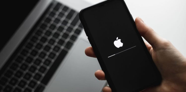 iPhone после установки iOS 26 пишет: «Не удалось проверить наличие обновлений». Что делать. Фото.