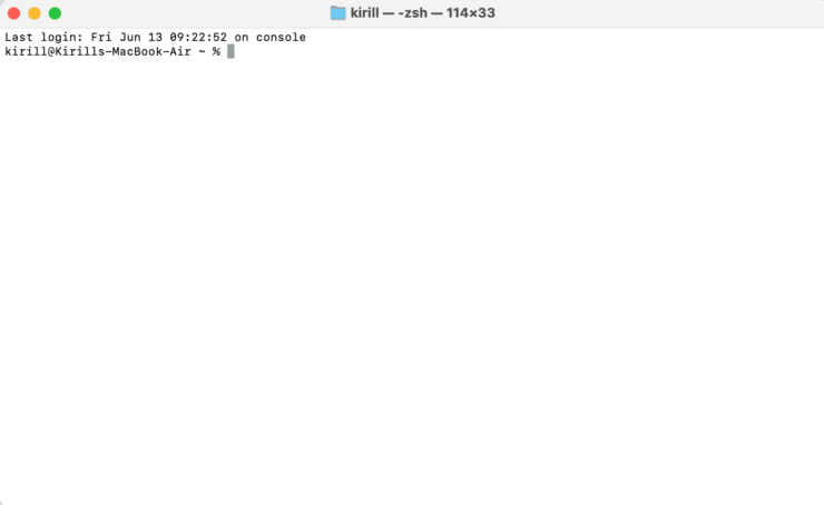 В iPadOS 26 нет аналога «Терминала» и подобных программ. Фото.