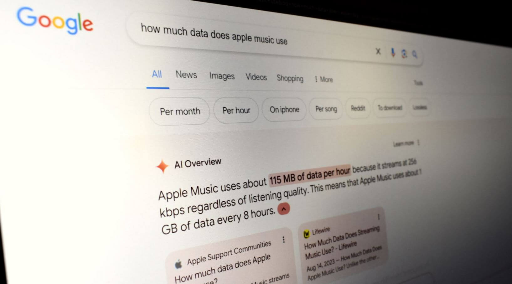 Как отключить «Обзор от ИИ» от Google в Safari на Айфоне. Надоели вставки с обзором от ИИ? Можно убрать. Фото: makeuseof.com. Как отключить «Обзор от ИИ» от Google в Safari на Айфоне. Надоели вставки с обзором от ИИ? Можно убрать. Фото: makeuseof.com. Фото.