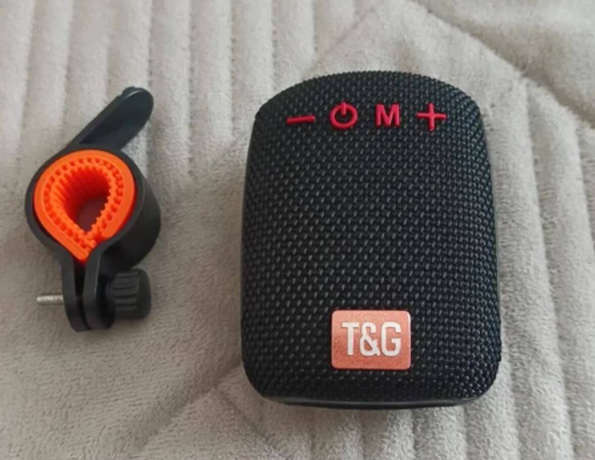 Bluetooth-колонка для велосипеда. Крутая колонка с защитой от воды, клавишами управления и другими фишками — что еще нужно для счастья? Bluetooth-колонка для велосипеда. Крутая колонка с защитой от воды, клавишами управления и другими фишками — что еще нужно для счастья? Фото.