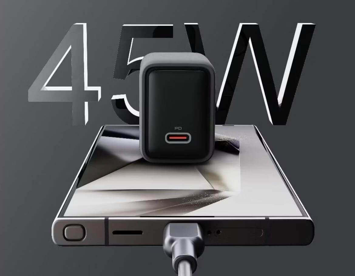 Зарядное устройство для iPhone и iPad. Этот компактный адаптер Aukey справляется с большинством смартфонов и планшетов. Зарядное устройство для iPhone и iPad. Этот компактный адаптер Aukey справляется с большинством смартфонов и планшетов. Фото.