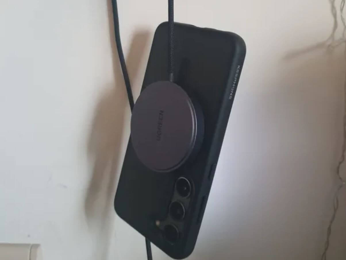 Недорогая зарядка MagSafe для iPhone. Зарядка UGREEN — тоже со скидкой! Хватайте сейчас, пока дешево. Недорогая зарядка MagSafe для iPhone. Зарядка UGREEN — тоже со скидкой! Хватайте сейчас, пока дешево. Фото.