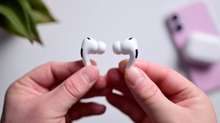 Как установить публичную бета-версию прошивки для AirPods и опробовать новые функции. Фото.