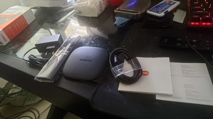 Приставка смарт ТВ для телевизора. Приставка достаточно компактная. Приставка смарт ТВ для телевизора. Приставка достаточно компактная. Фото.