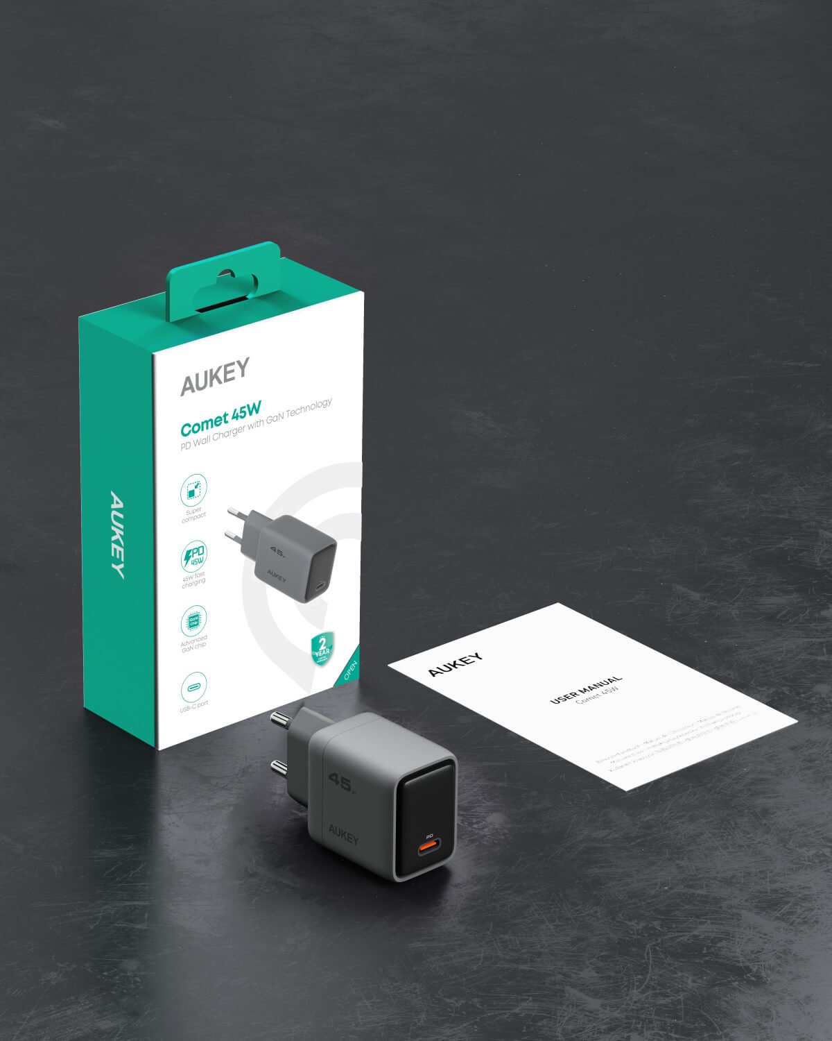 Зарядка для Айфона. Блок питания компактный благодаря технологии GaN. Фото.