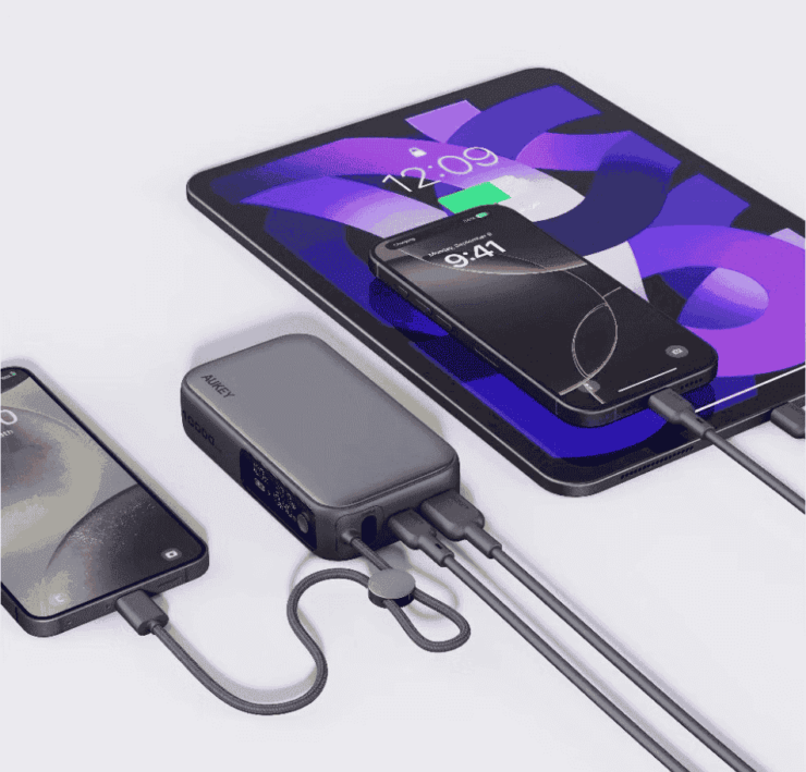 Какой повербанк купить для Айфона. Можно подключить к повербанку сразу несколько устройств. Изображение: mvideo.ru. Фото.