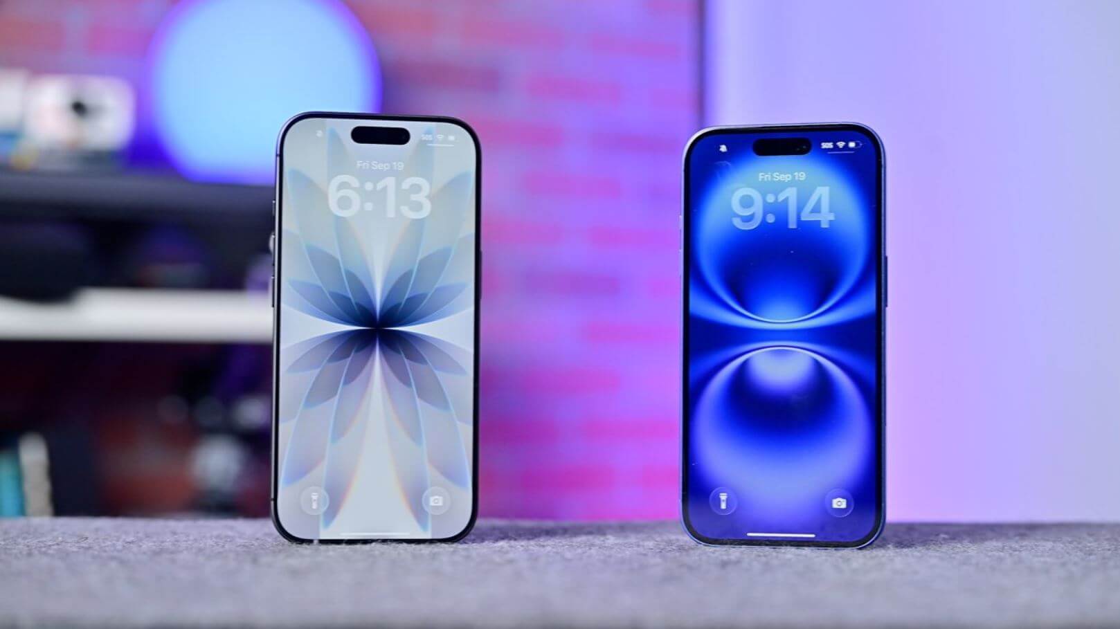 iPhone 17 или iPhone — что купить. iPhone 17 явно выигрывает за счет характеристик, но iPhone 16 подкупает низкой ценой. Фото: appleinsider.com. Фото.