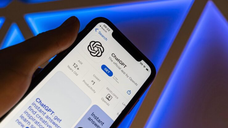 Помните, что искусственный интеллект никогда не заменит живого общения и обычных людей. Изображение: mobilesyrup.com. Фото.