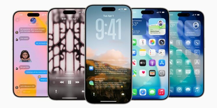 Apple рассказала, что iPhone может греться и быстро тратить заряд после установки iOS 26. Первое время система будет индексировать данные, и несколько дней повышенный расход батареи и нагрев считаются нормальными. Изображение: 9to5mac.com. Фото.