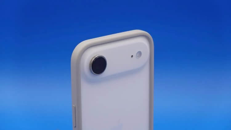 iPhone 17 рисуют черные квадраты на фото. Что не так с камерами новых флагманов? Фото.