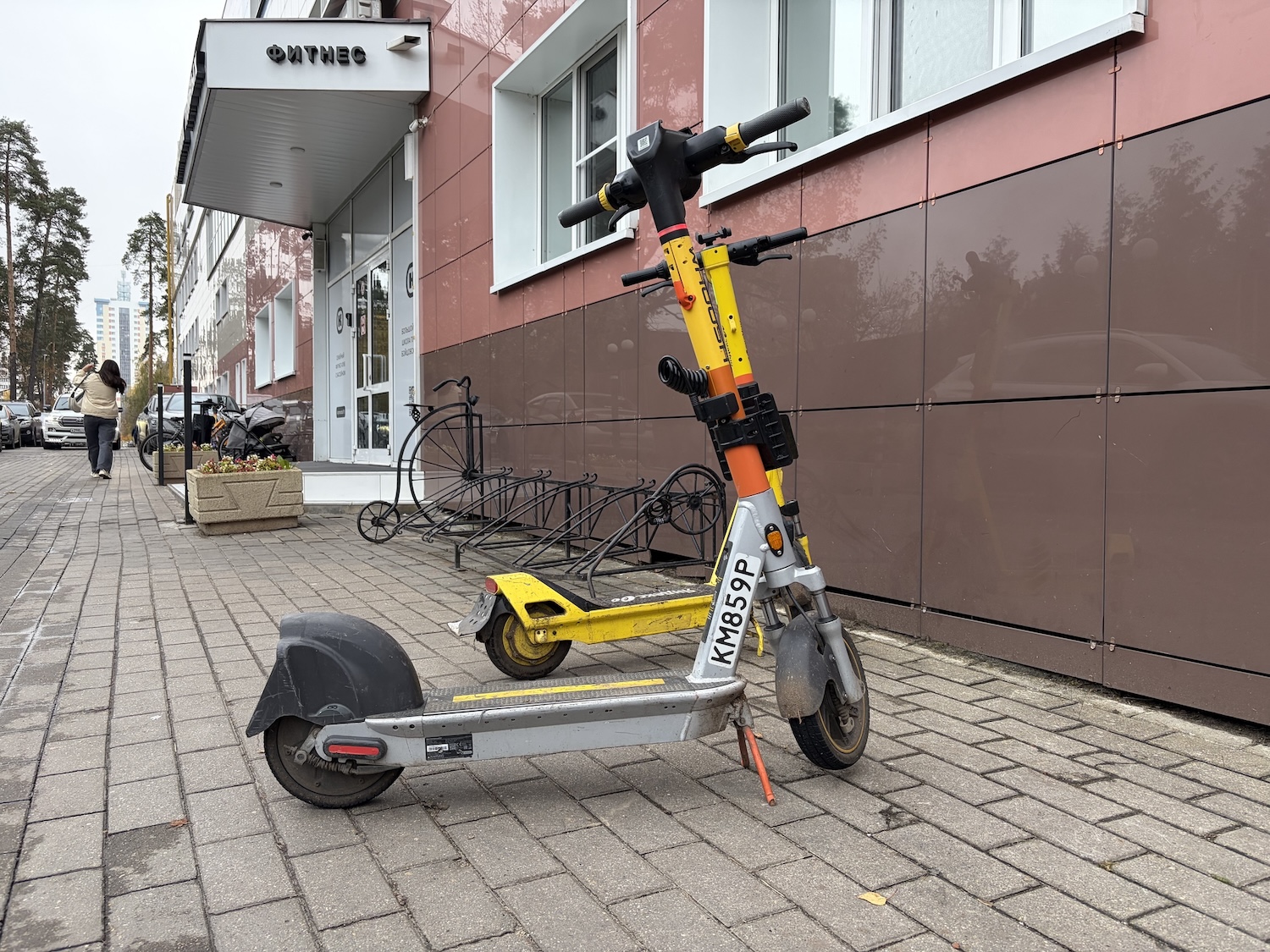 Стоит ли покупать iPhone Air. Личный опыт, мнение и особенности использования. Как снимает iPhone Air. Стоит ли покупать iPhone Air. Личный опыт, мнение и особенности использования. Как снимает iPhone Air. Фото.