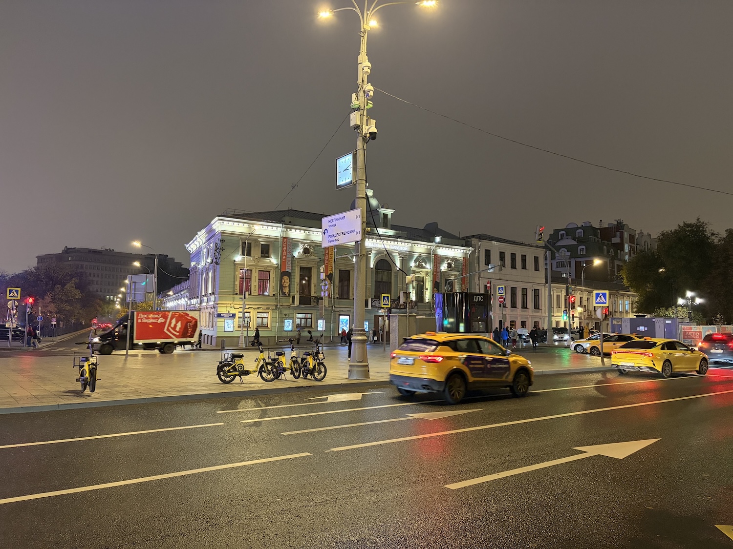 Стоит ли покупать iPhone Air. Личный опыт, мнение и особенности использования. Как снимает iPhone Air. Стоит ли покупать iPhone Air. Личный опыт, мнение и особенности использования. Как снимает iPhone Air. Фото.