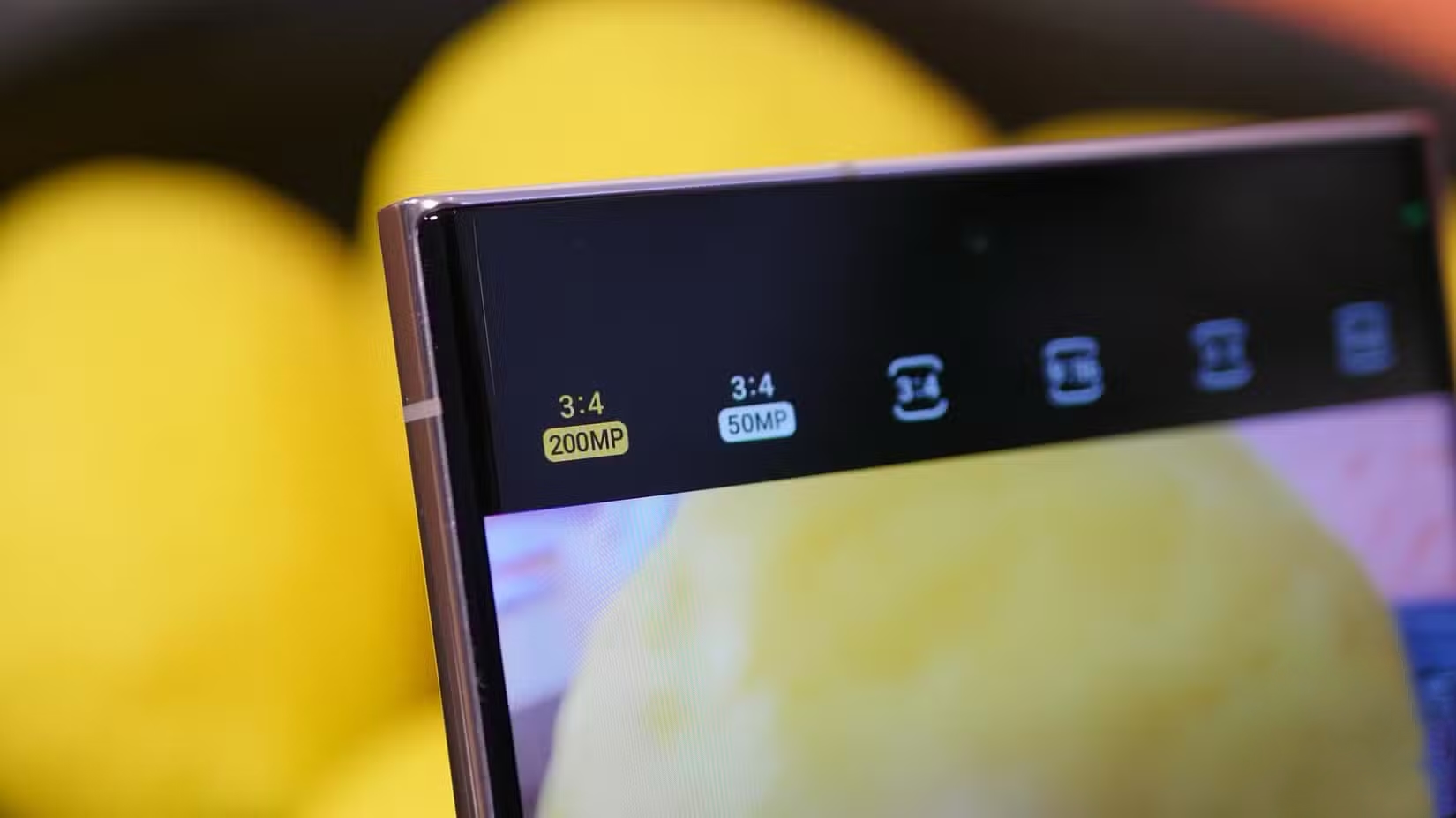 Пользуюсь складным Samsung, но друзьям его не советую. Вот, почему не стоит покупать корейские смартфоны