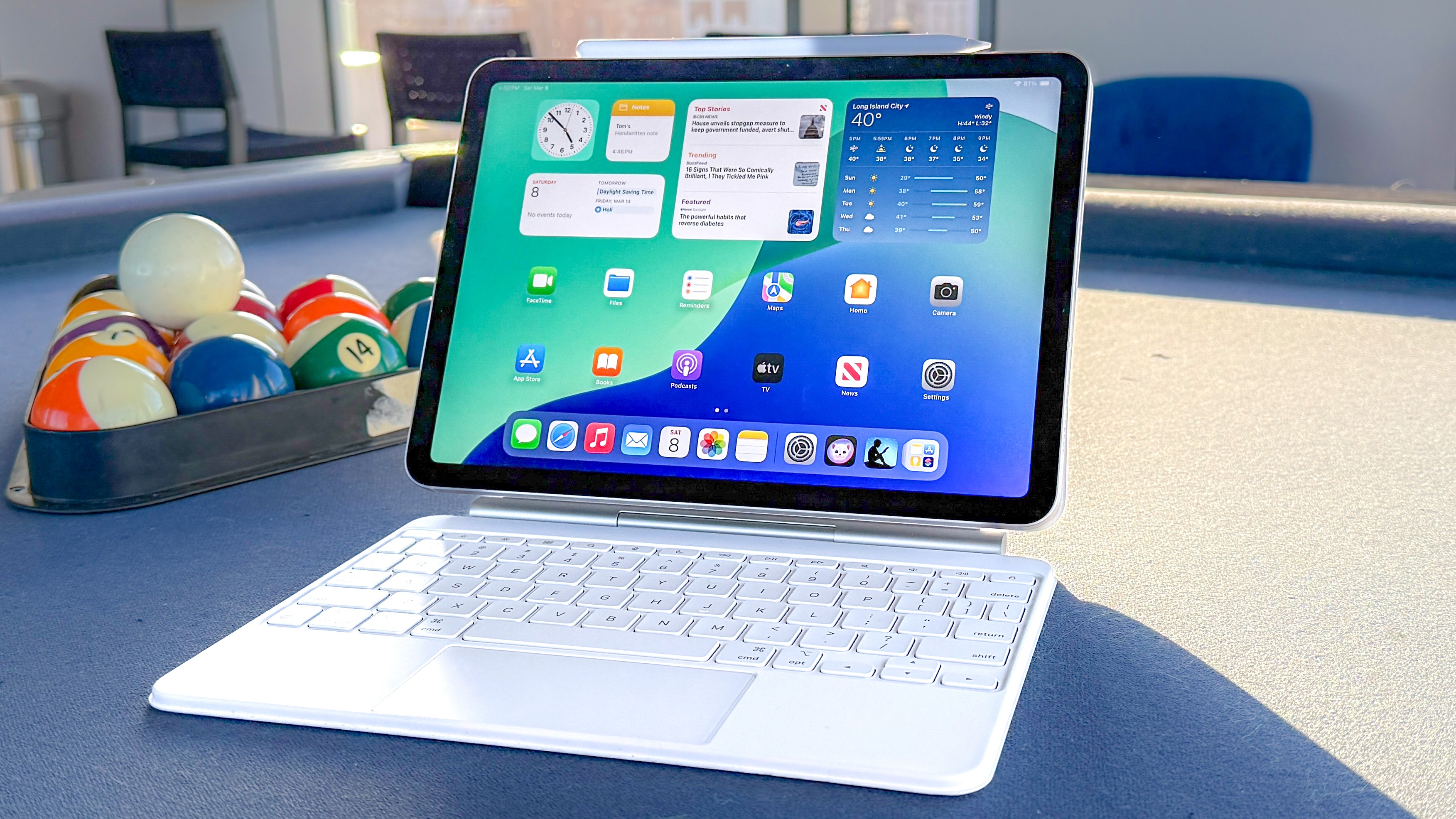Почему iPad Air 2025 — лучший планшет Apple прямо сейчас. Перед вами не самый дорогой, но самый оптимальный выбор из всей линейки iPad. Изображение: tomsguide.com. Почему iPad Air 2025 — лучший планшет Apple прямо сейчас. Перед вами не самый дорогой, но самый оптимальный выбор из всей линейки iPad. Изображение: tomsguide.com. Фото.