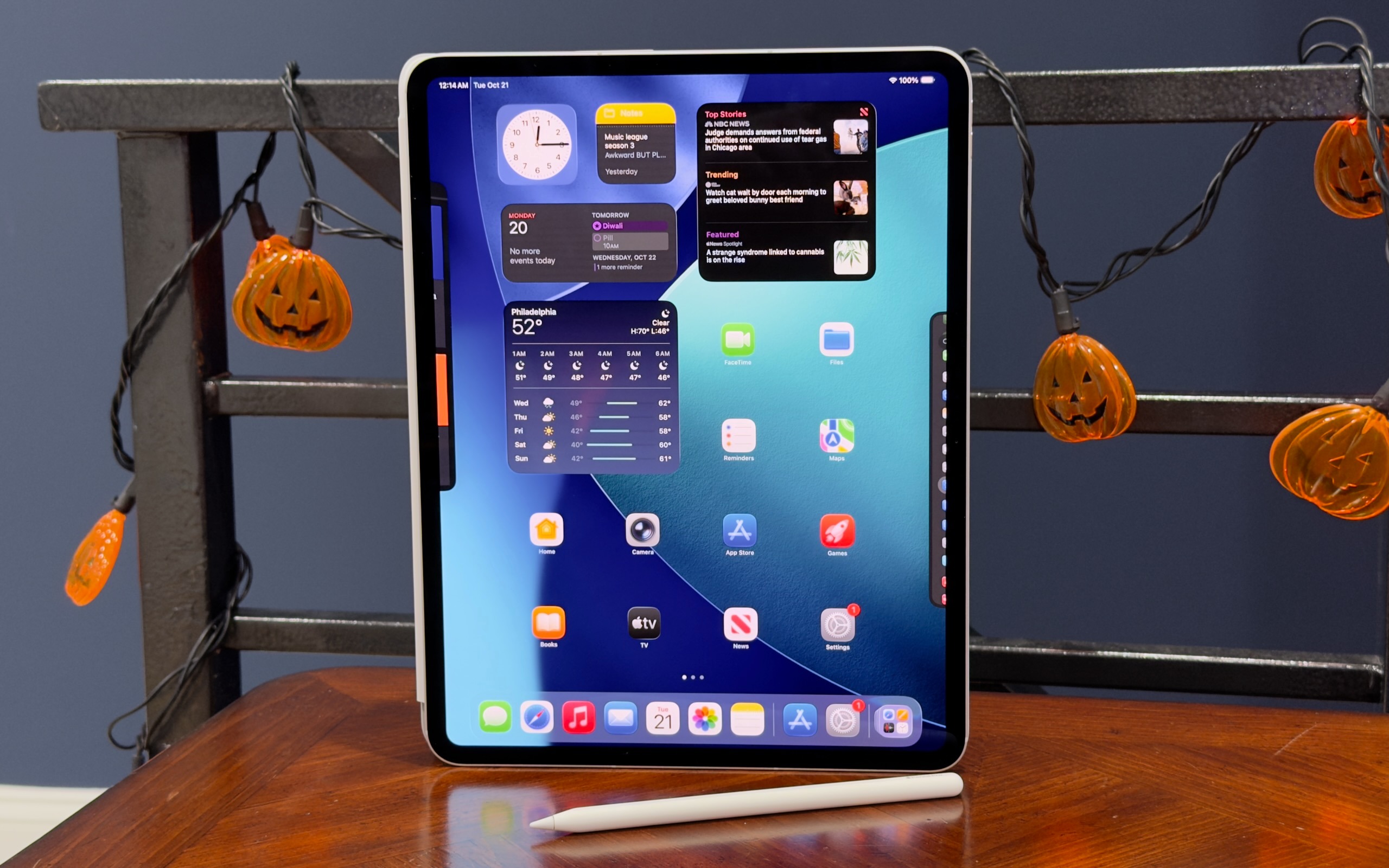 Apple рассказала кому нужен iPad Pro M5 и в каких задачах новый айпад раскроется лучше всего. Вместе с Apple Pencil вы получаете ультимативный рабочий инструмент. Изображение: arstechnica.com. Apple рассказала кому нужен iPad Pro M5 и в каких задачах новый айпад раскроется лучше всего. Вместе с Apple Pencil вы получаете ультимативный рабочий инструмент. Изображение: arstechnica.com. Фото.