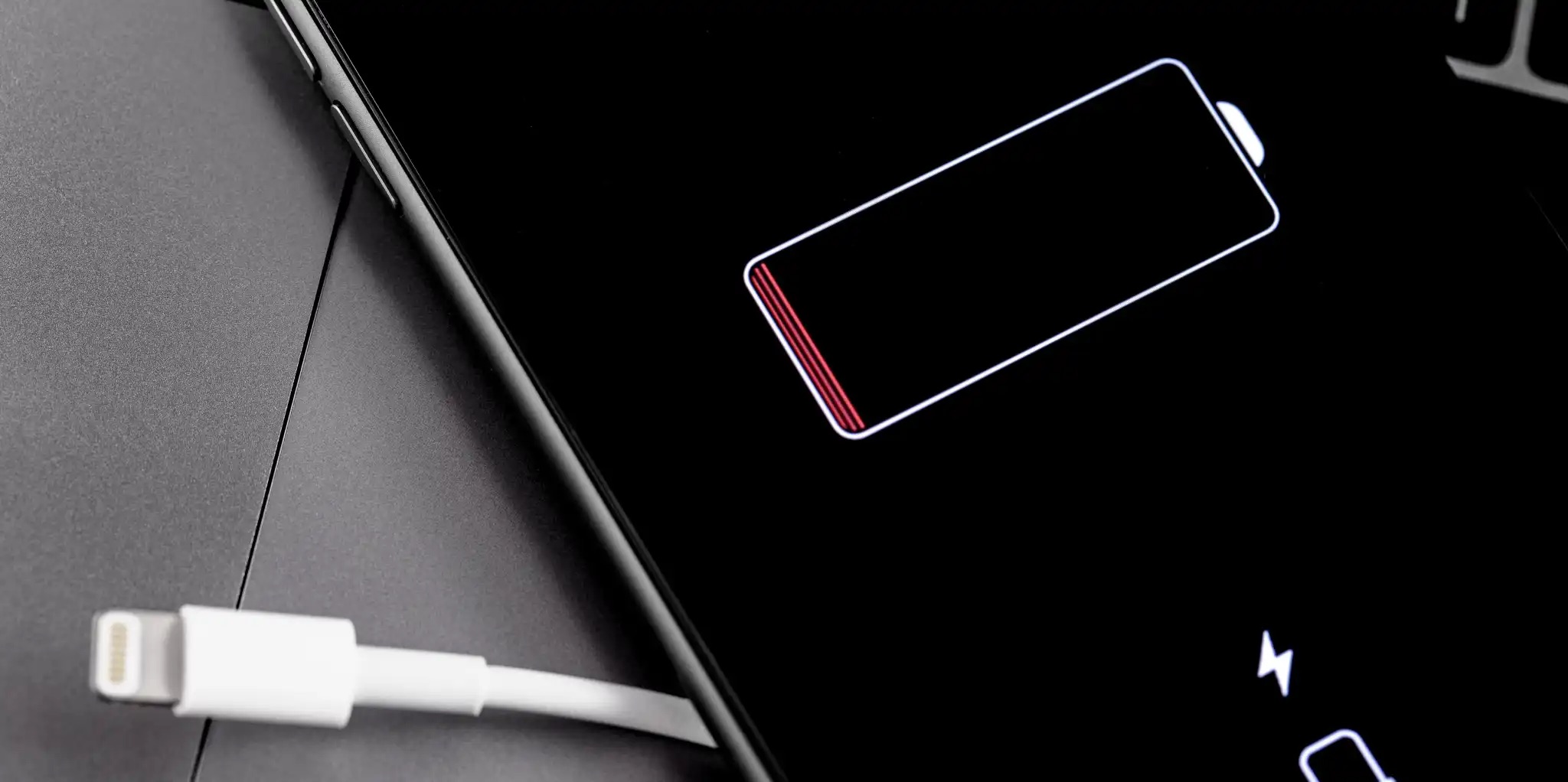 Беспроводная зарядка убивает аккумулятор iPhone. Миф или правда?
