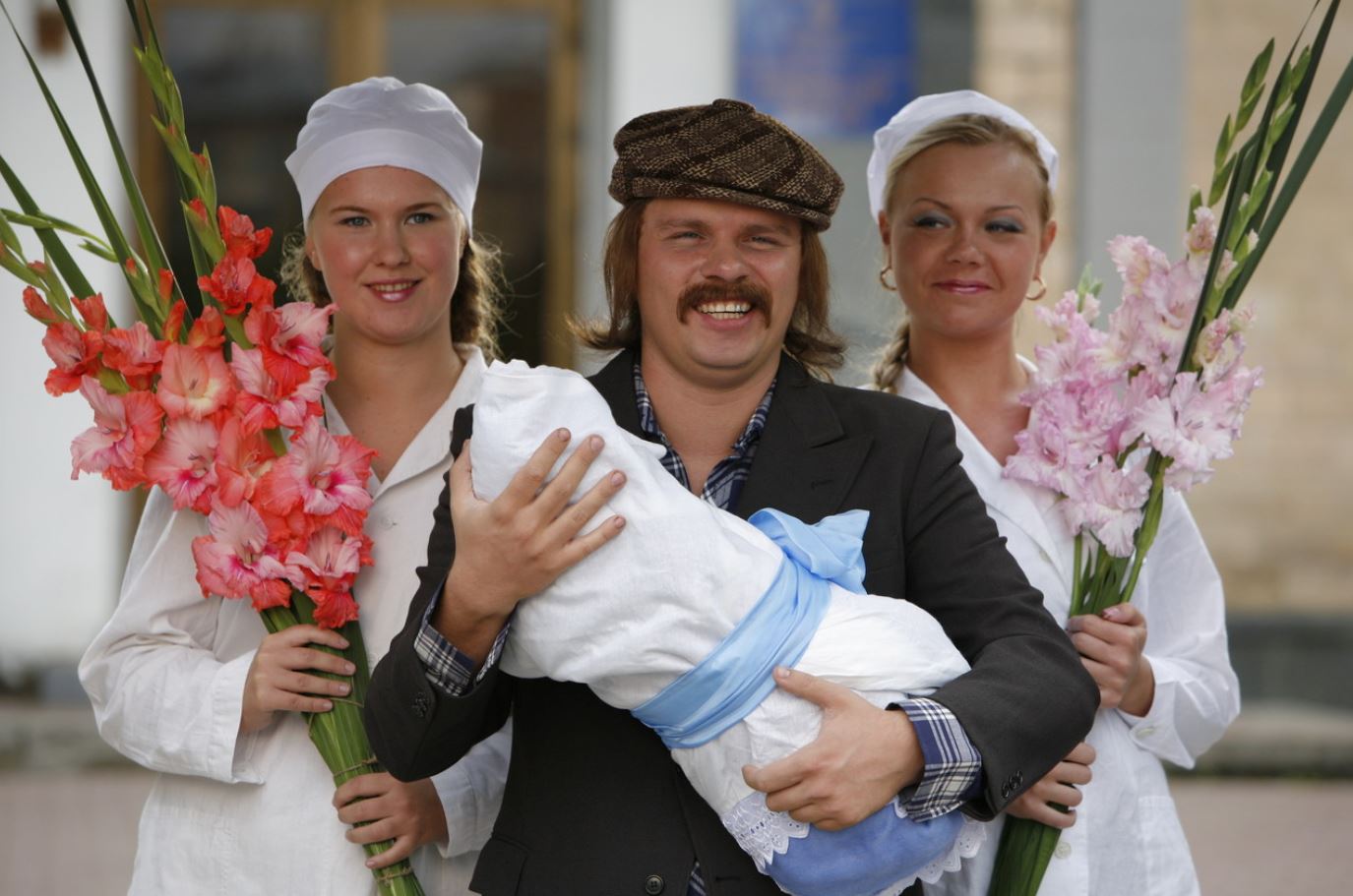 Самый лучший фильм. «Самый лучший фильм» — еще и возможность увидеть современных популярных комиков очень молодыми! Фото: kino-teatr.ru. Фото.