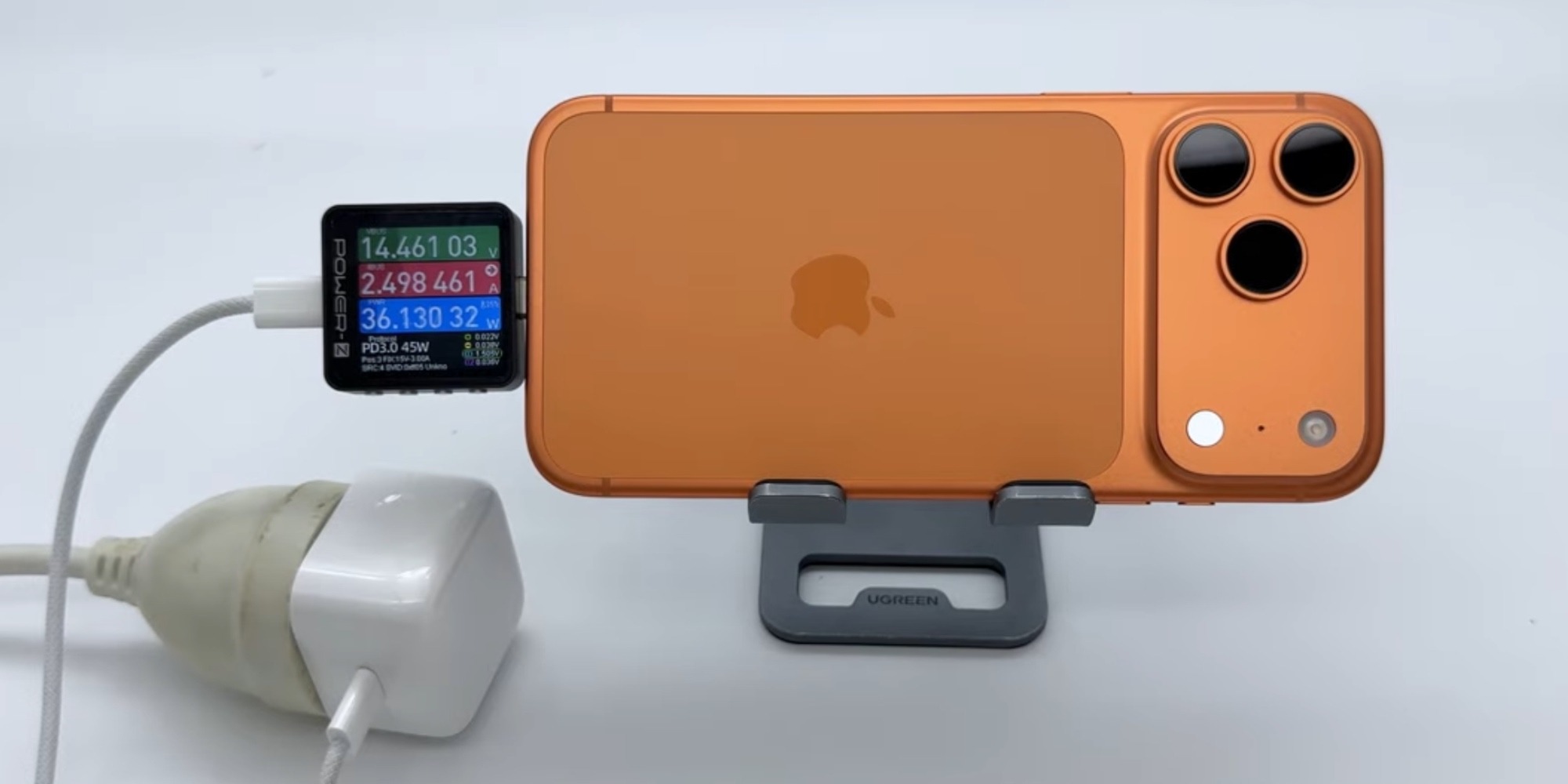 На какой максимальной мощности заряжается iPhone 17 Pro Max на самом деле. По проводу удалось достичь 36 Вт. Изображение: 9to5mac.com. На какой максимальной мощности заряжается iPhone 17 Pro Max на самом деле. По проводу удалось достичь 36 Вт. Изображение: 9to5mac.com. Фото.