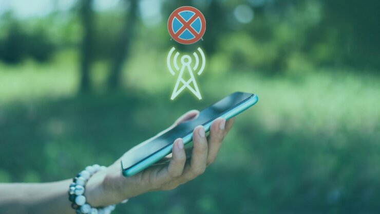 В некоторых районах Ульяновска бессрочно отключили мобильный интернет. То же самое ожидается в других городах. В стране намечается полная блокировка мобильного интернета? Изображение: mediasat.info. Фото.