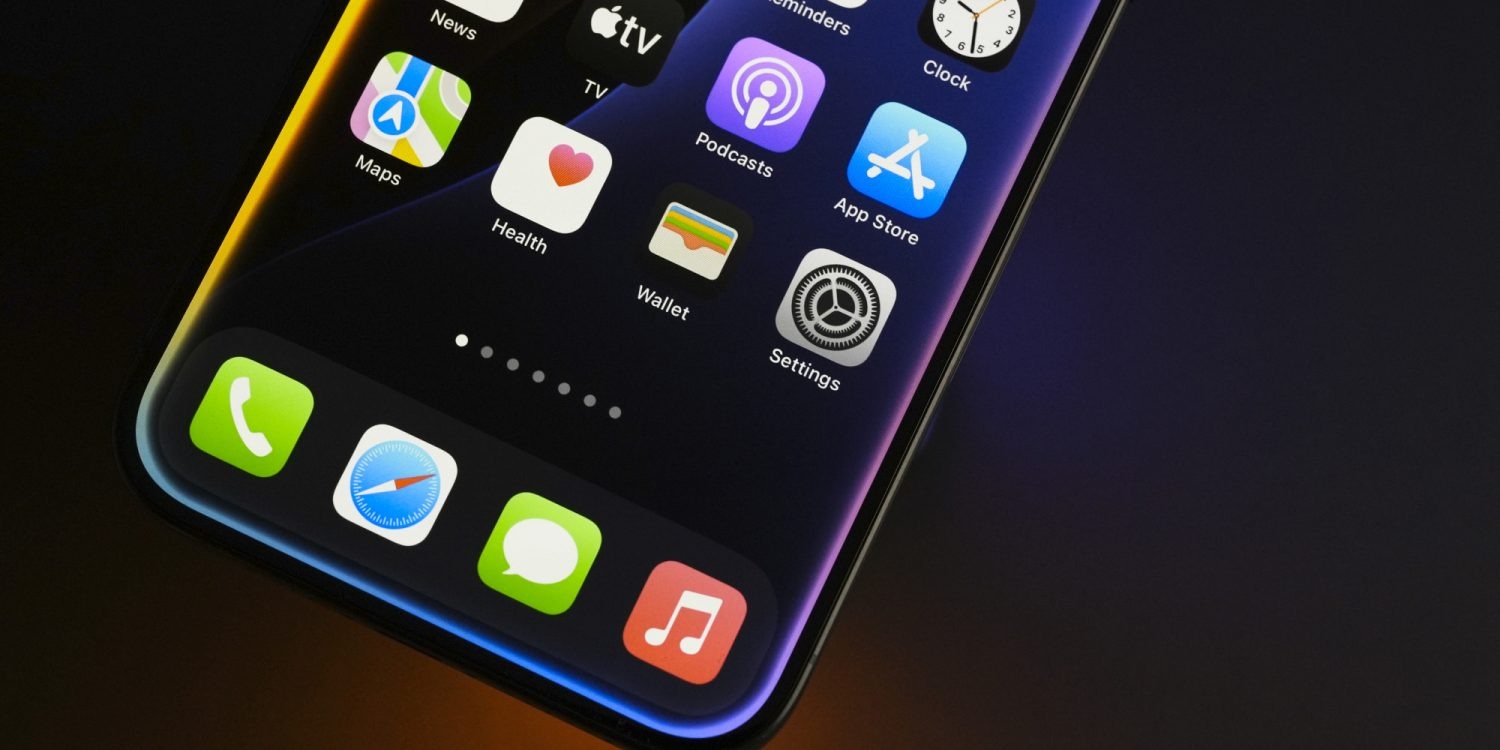 Apple разрешила запускать сторонние голосовые помощники кнопкой блокировки вместо Siri, но не везде. Siri в Японии теперь можно заменить на другой голосовой ассистент. Изображение: 9to5mac.com. Apple разрешила запускать сторонние голосовые помощники кнопкой блокировки вместо Siri, но не везде. Siri в Японии теперь можно заменить на другой голосовой ассистент. Изображение: 9to5mac.com. Фото.