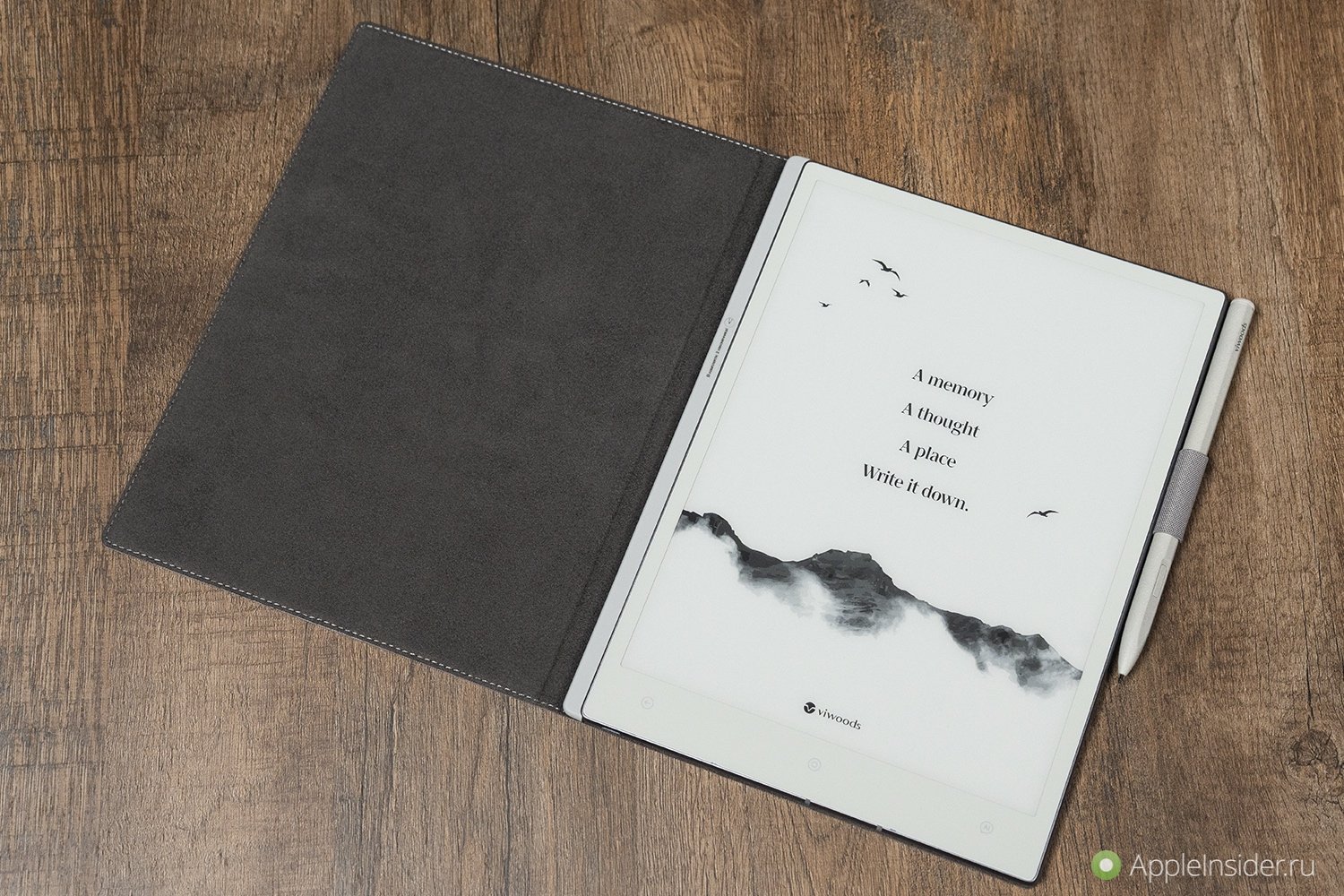 Планшет для работы. Заставка вообще не тратит энергии. Фото.