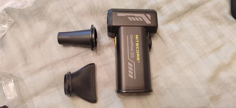 Портативный вентилятор. Помните, что снег должен быть правильным. Фото.