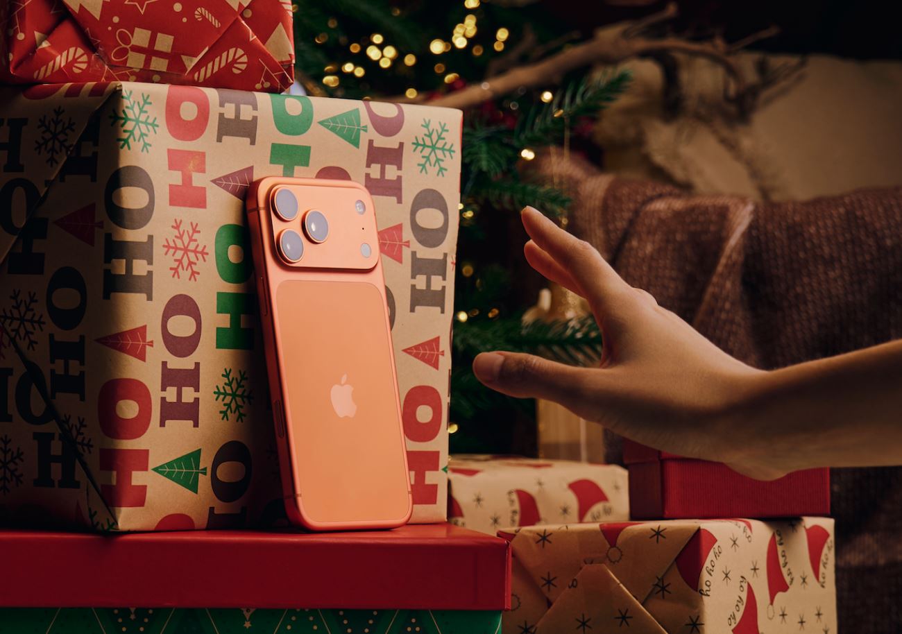 Подарки под ёлку для любителя техники Apple: iPhone Air и другие горячие гаджеты на любой кошелек. Выбираем, что подарить из техники Apple, не влезая в долги. Фото: ispace.am. Фото.