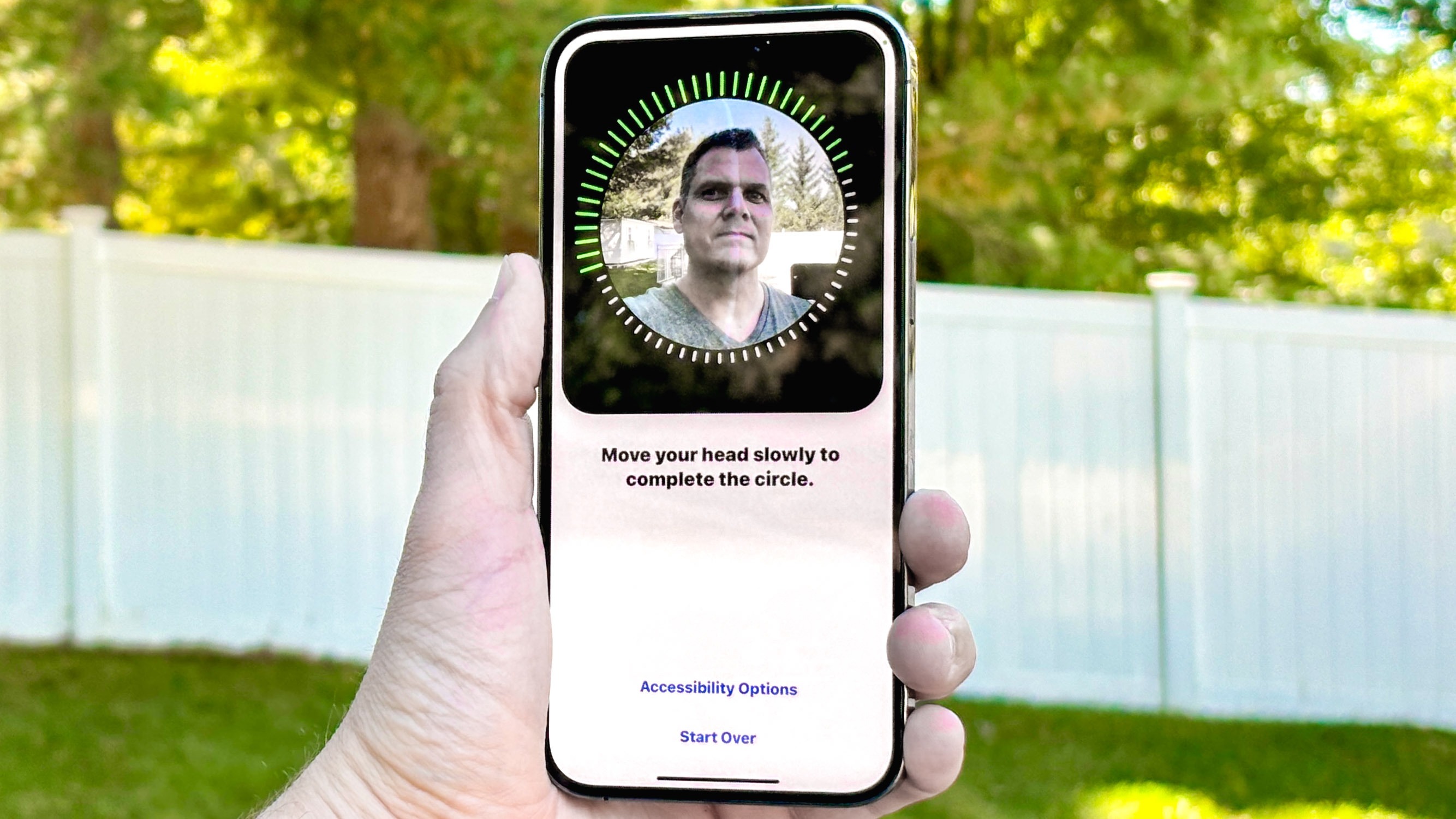 Правда ли, что МВД России рекомендует отключить Face ID и Touch ID для банковских приложений