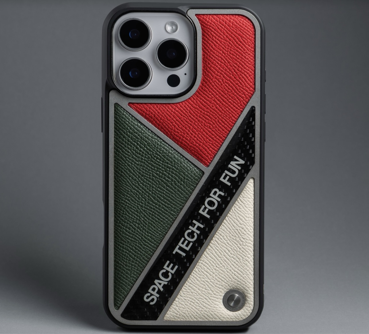 Премиальные кожаные аксессуары. Очень понравилось сочетание цветов у этого чехла. Фото.