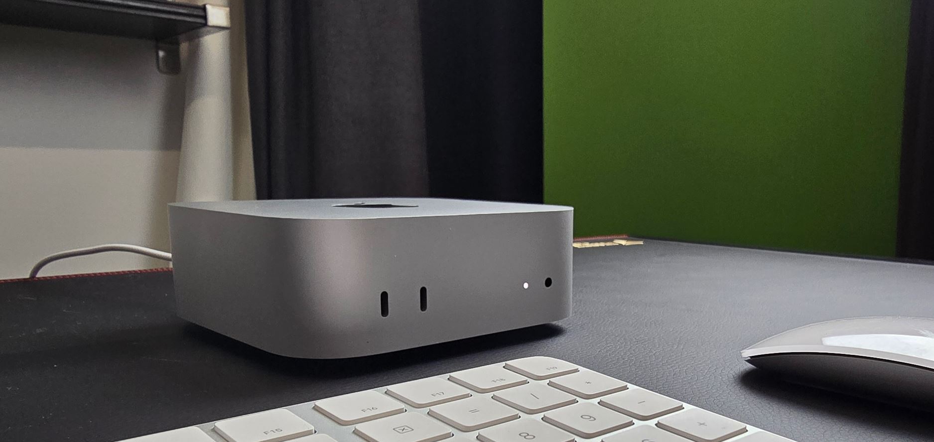 Характеристики Mac mini 2024. Mac mini поможет решить массу задач по работе и скрасит досуг. Фото: techradar.com. Фото.