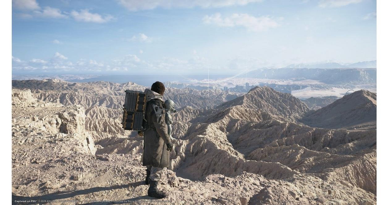 10 лучших игр для PlayStation 5, вышедших в 2025 году. Кодзима в очередной раз показал, что умеет делать игры. Изображение: gamestop.com. Фото.