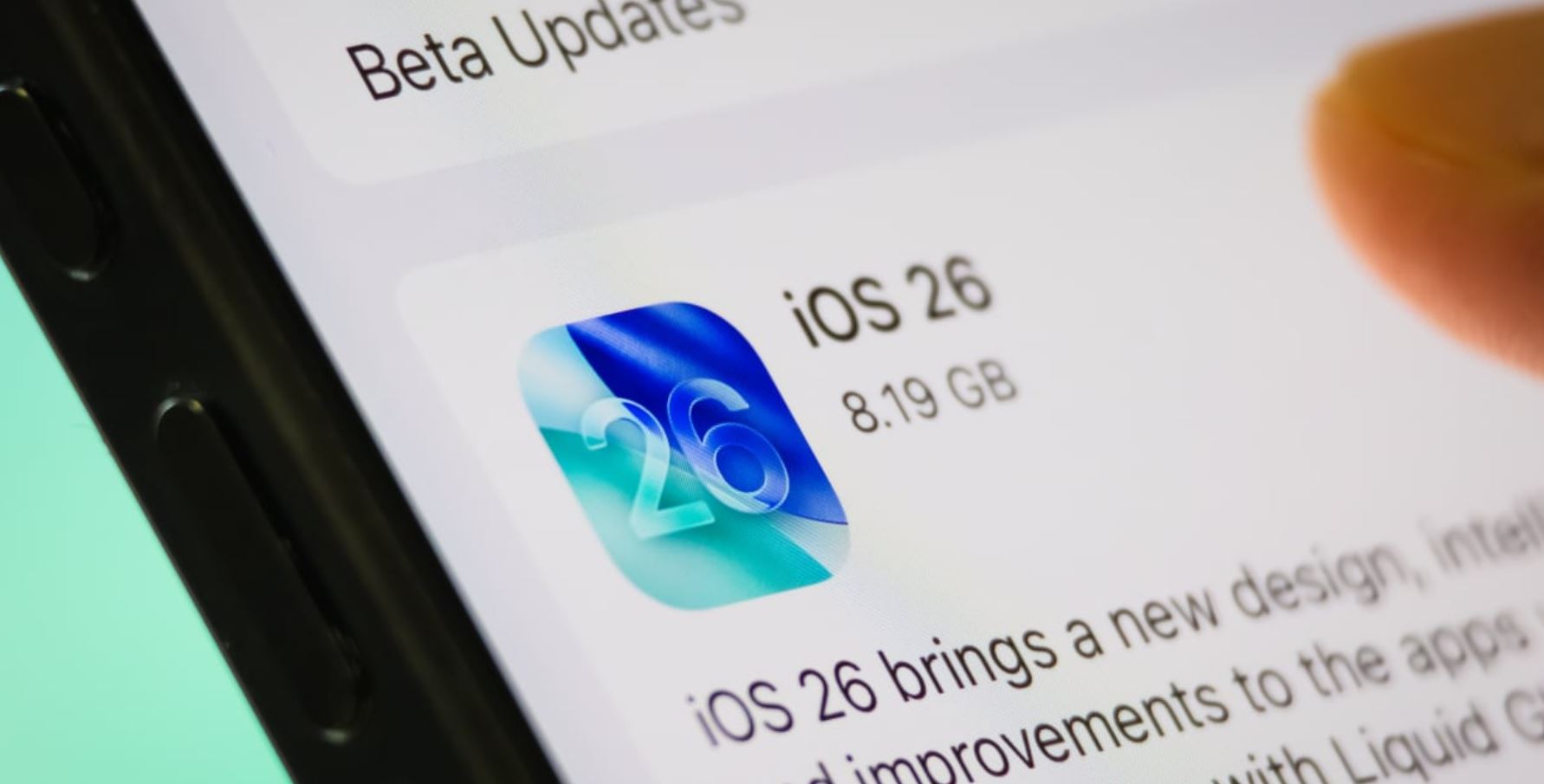 Какие бывают типы обновлений iOS для iPhone и чем они отличаются