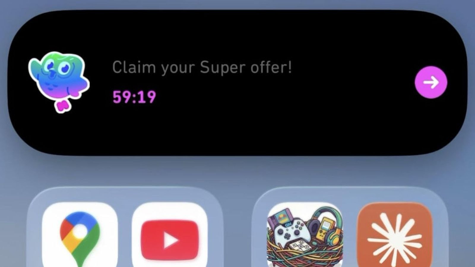 Что делать, если приложения выводят рекламу или ненужную информацию в Dynamic Island на iPhone. В Dynamic Island выводили спецпредложение еще и вели обратный отсчет, сколько оно будет действовать. Изображение: macrumors.com. Что делать, если приложения выводят рекламу или ненужную информацию в Dynamic Island на iPhone. В Dynamic Island выводили спецпредложение еще и вели обратный отсчет, сколько оно будет действовать. Изображение: macrumors.com. Фото.