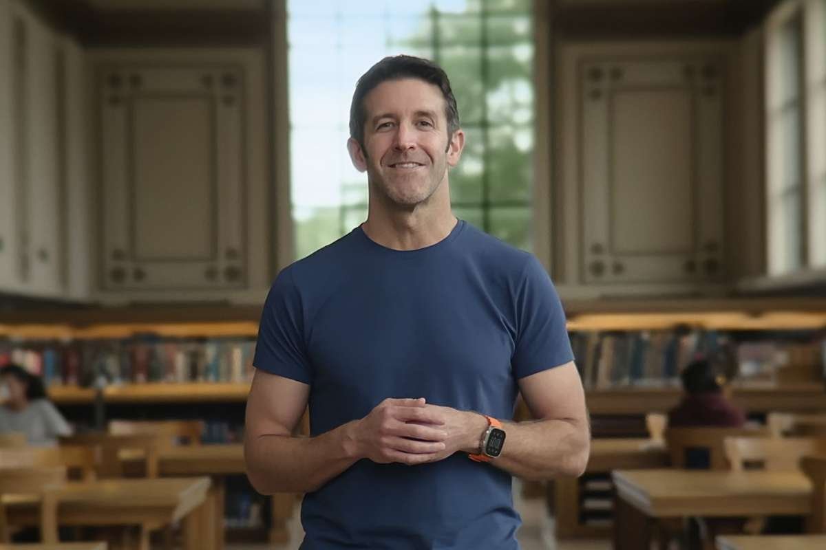 Что известно о будущем главе Apple, который сменит Тима Кука