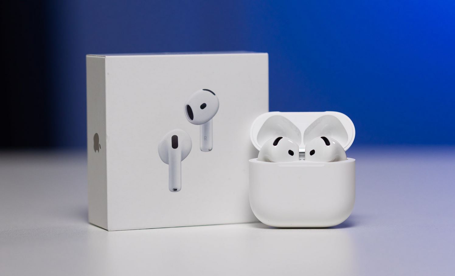 Стоит ли покупать AirPods 4 с шумоподавлением. AirPods 4 с ANC предоставят отменное звучание и заглушат шумы вокруг, когда это нужно. Фото: phonearena.com. Стоит ли покупать AirPods 4 с шумоподавлением. AirPods 4 с ANC предоставят отменное звучание и заглушат шумы вокруг, когда это нужно. Фото: phonearena.com. Фото.