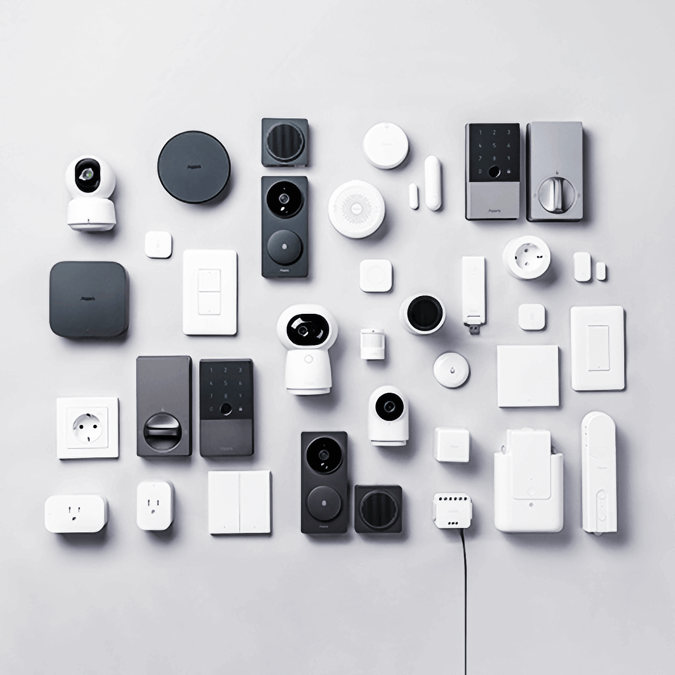 Какие устройства HomeKit можно купить в России. Сейчас такой ассортимент, что умный дом можно собрать только на устройствах одного бренда. Изображение: Aqara. Фото.