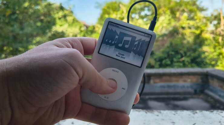 Для чего нужен iPod. Легенда оживает. Изображение: techradar.com. Для чего нужен iPod. Легенда оживает. Изображение: techradar.com. Фото.
