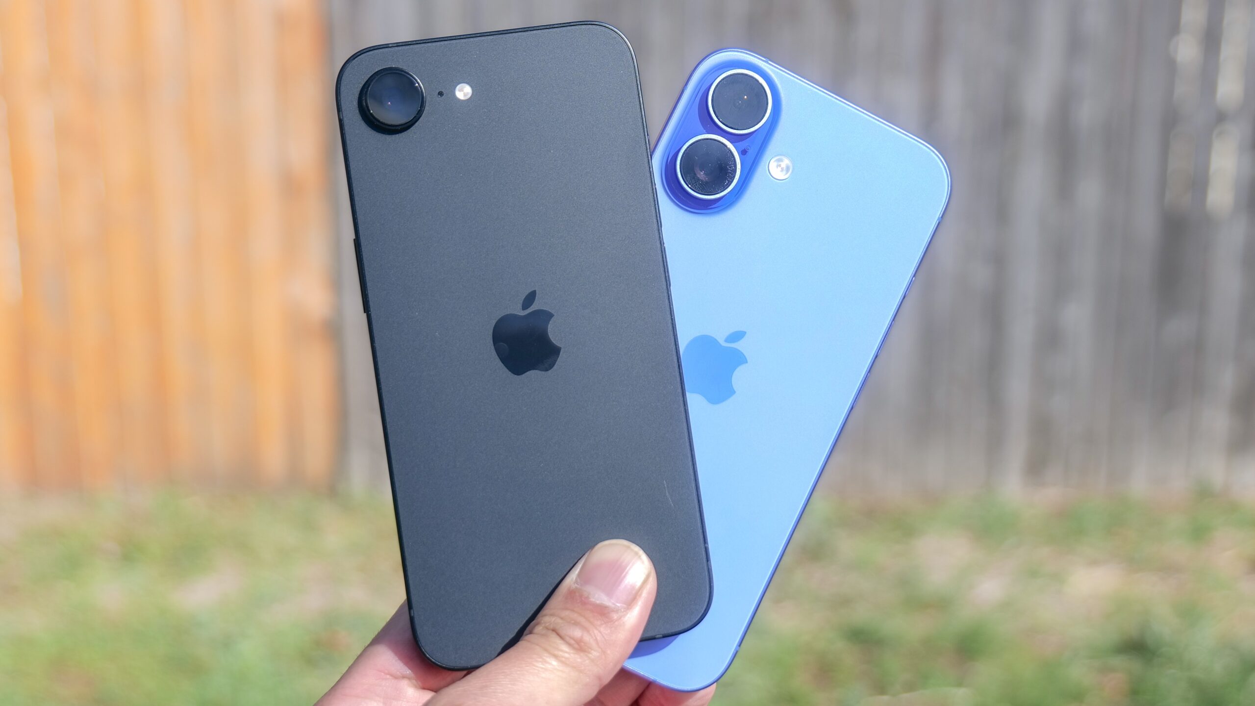 Кто снимает лучше: iPhone 17e или iPhone 16. Наличие второй камеры решает. Изображение: tomsguide.com. Фото.