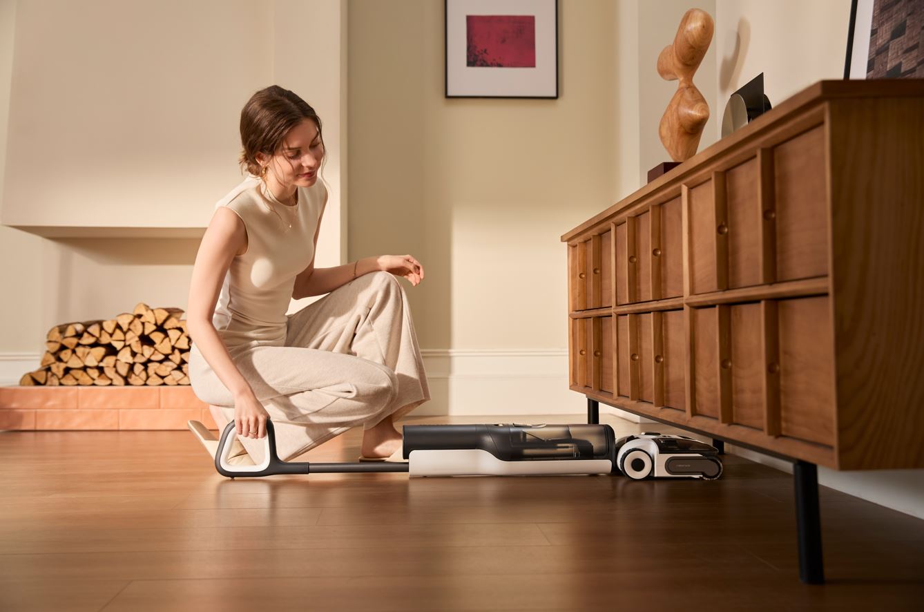 Roborock F25 ALT — моющий вертикальный пылесос с хорошей автономностью. Юркий вертикальный пылесос создан для тех, кто любит убираться сам. Фото.